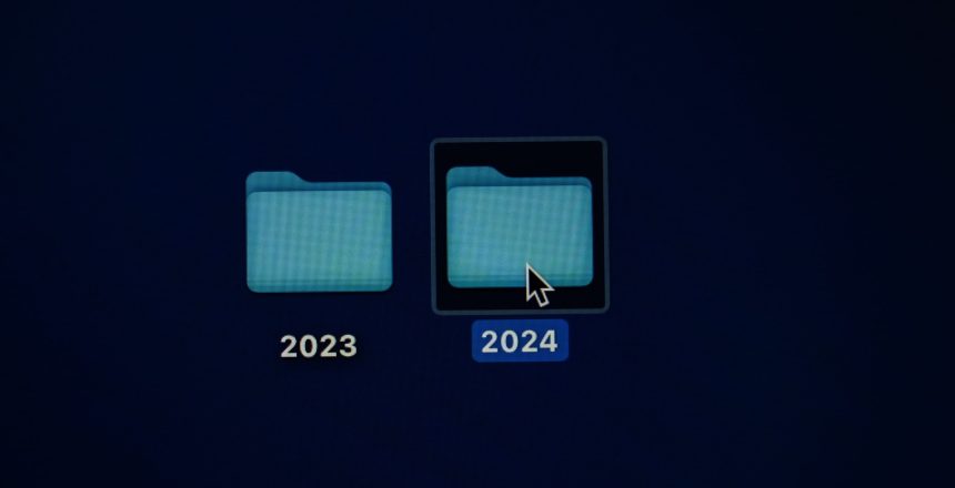 two folders on a desktop, 2023 to 2024